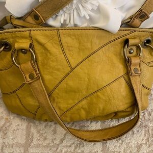Fossil vintage mustard yellow leather handbag lg size dark stitching